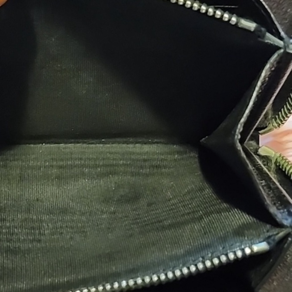 Yves Saint Laurent (YSL) Zip Around Wallet - Picture 7 of 7